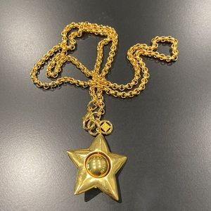 Authentic Vintage Givenchy Star Pendant ⭐️